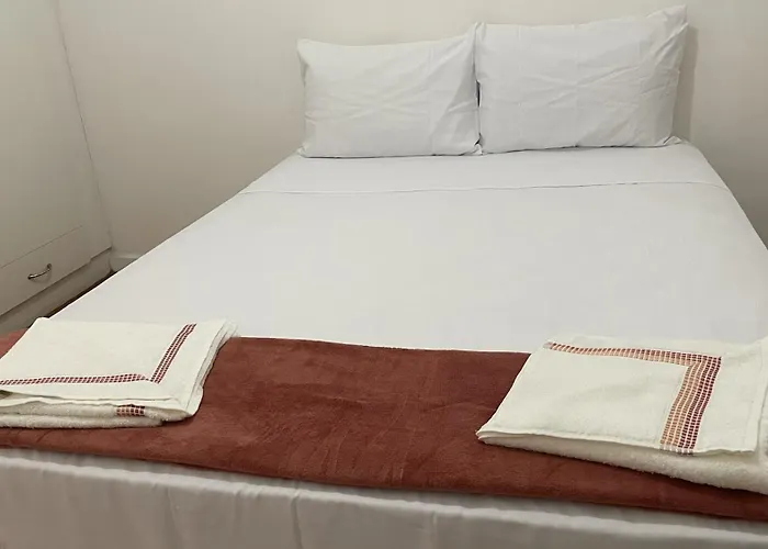 1 Block From Copacabana Beach, Whole Apt, Posto 4